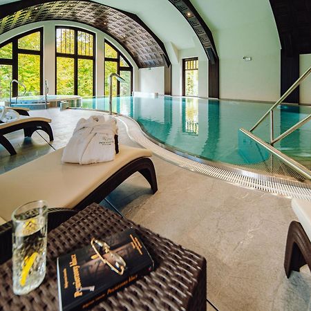 Park Hotel Kur & Spa Свєрадув-Здруй Екстер'єр фото